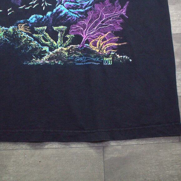 Vintage Stand Out Designs 1993 Gardner Shark T Shirt Size XL - Picture 3 of 6